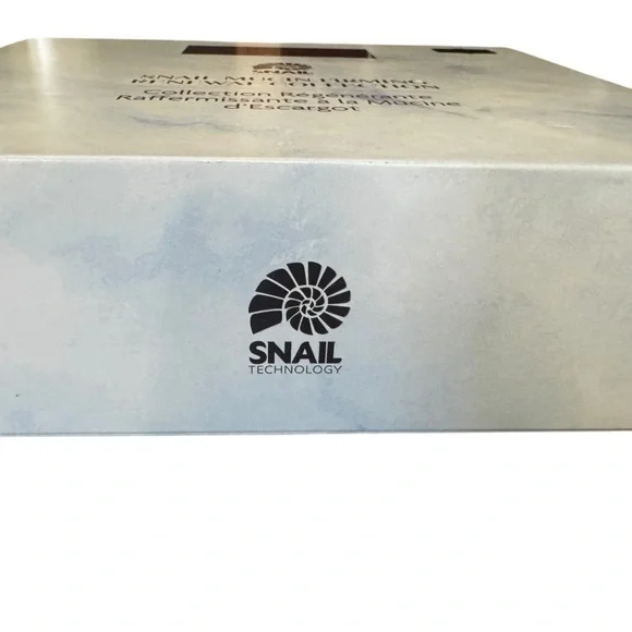 Snail Mucin Red Gradient Hydrating Body & Face Set - Picture 5 of 8